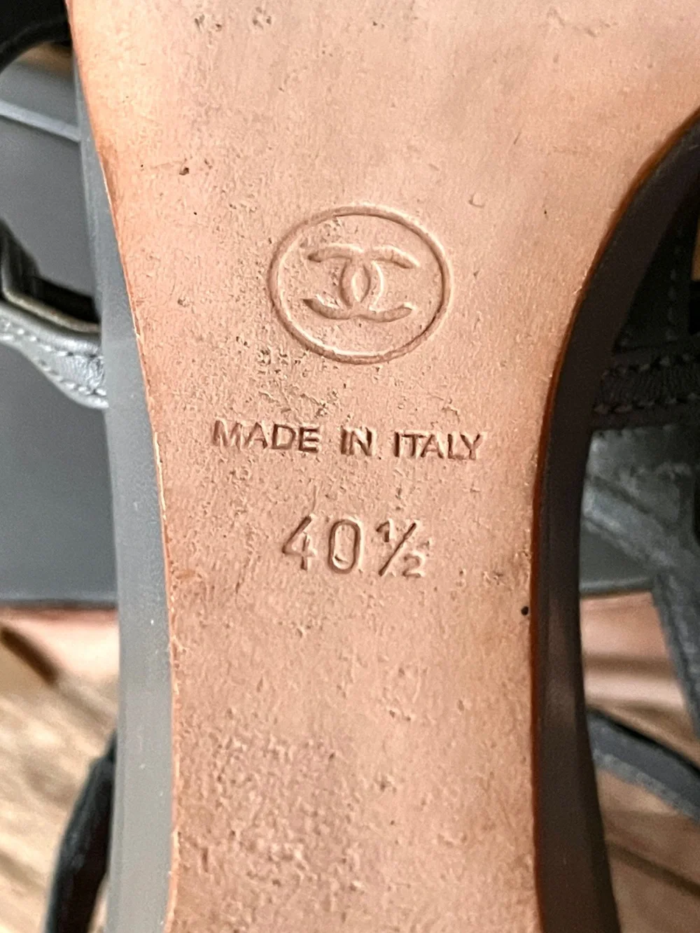 Chanel Grey Leather Strappy Cage Wedge Sandals Heels Shoes 40.5